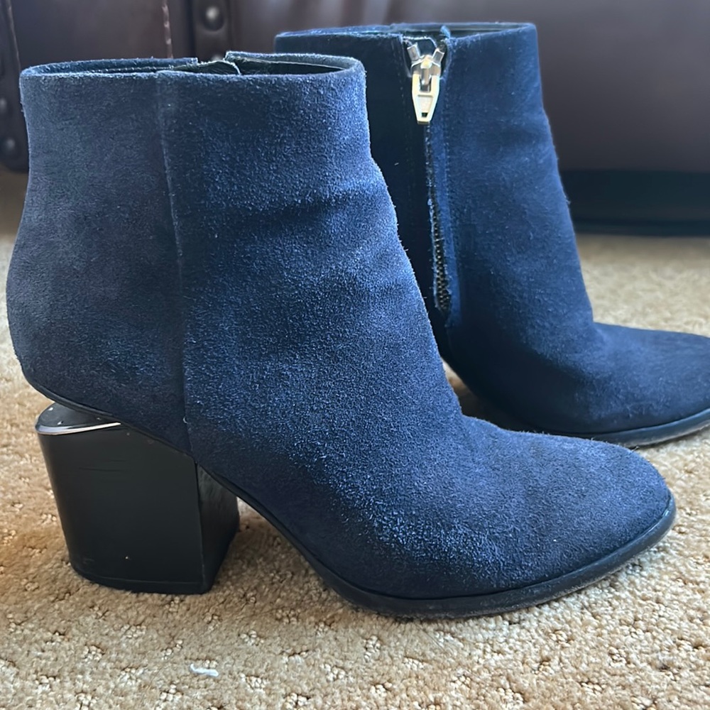 Alexander Wang Navy suede booties, size 36, authentic